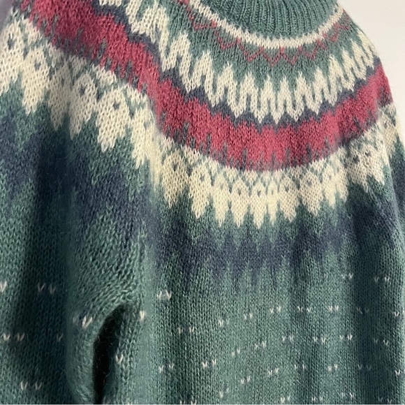 Vintage Mohair Blend Nino de Lendos Grandma Nordic Icelandic Sweater Green Small - Picture 3 of 7